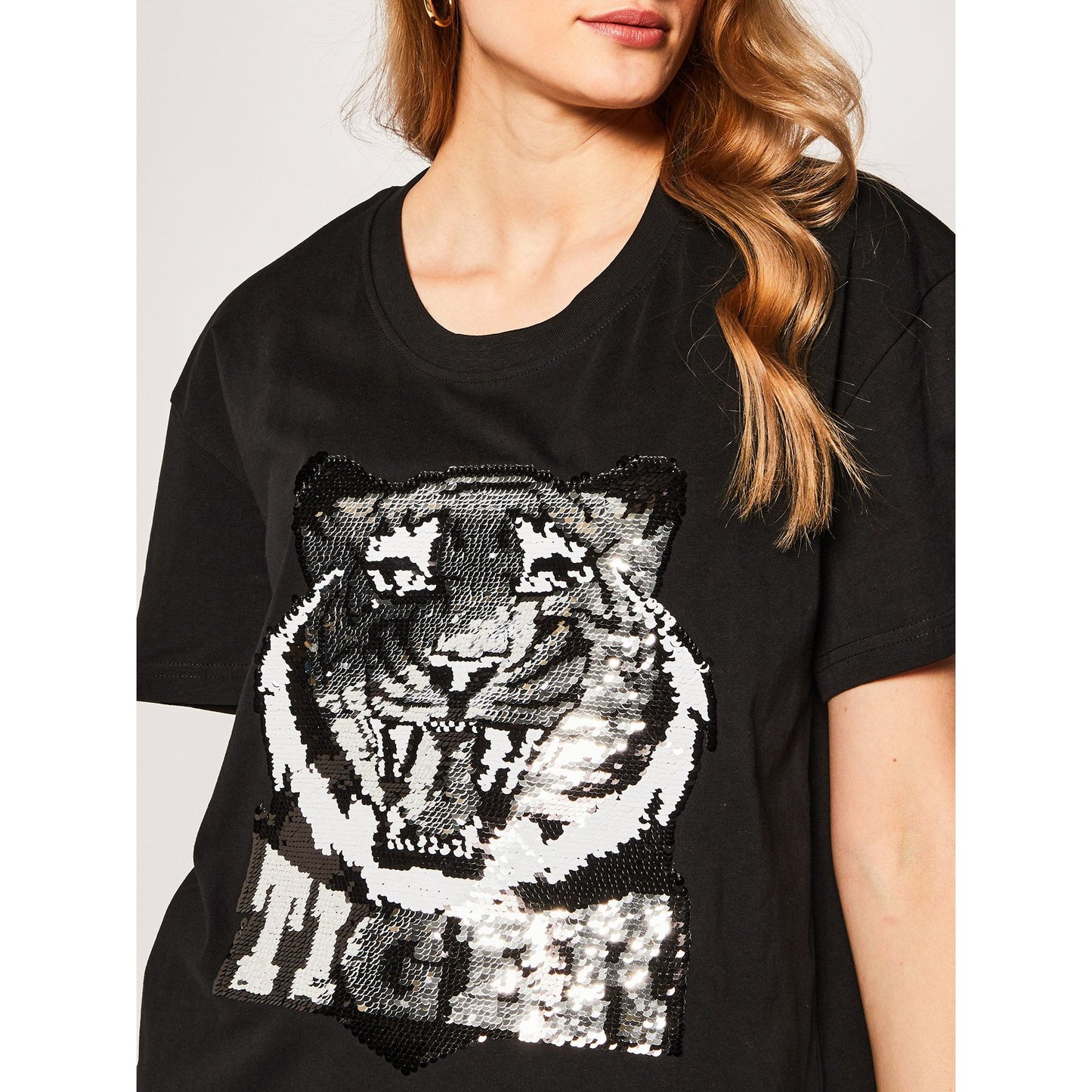 Black Cotton Women T-Shirt