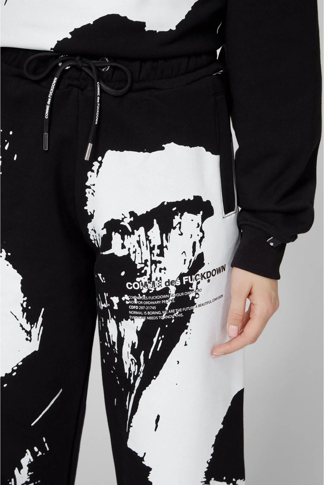 Black Cotton Women Sweatpant