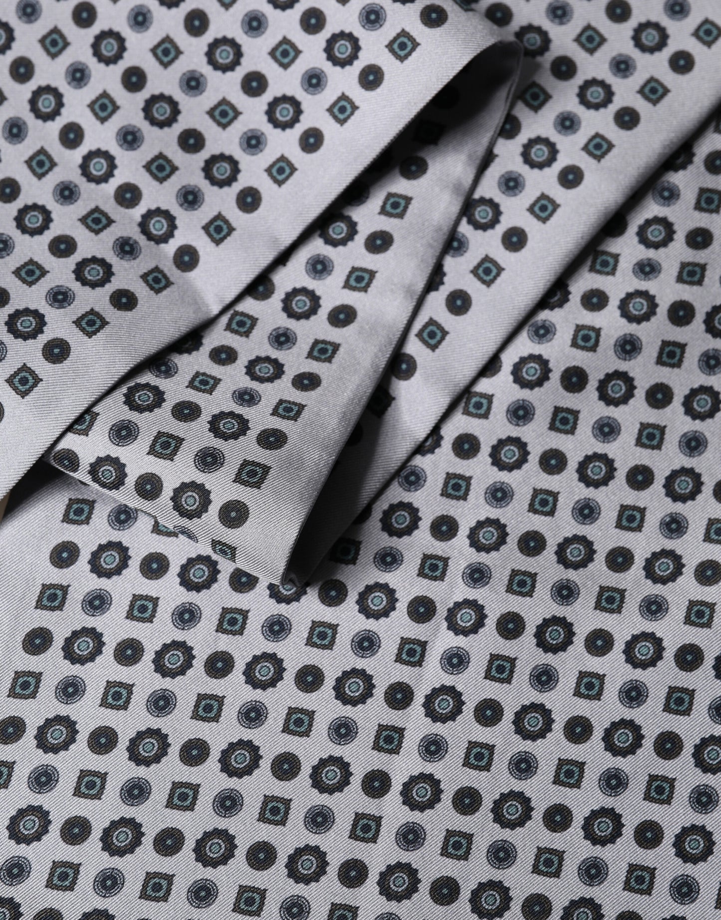 Grey Silk Geometric Print Pattern Fringe 140cm X 18cm Scarf