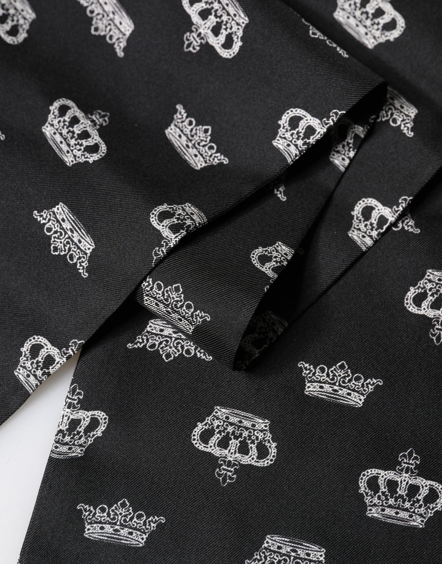 Black Silk Crown Fringes Neck Wrap Shawl 136cm X 15cm Scarf