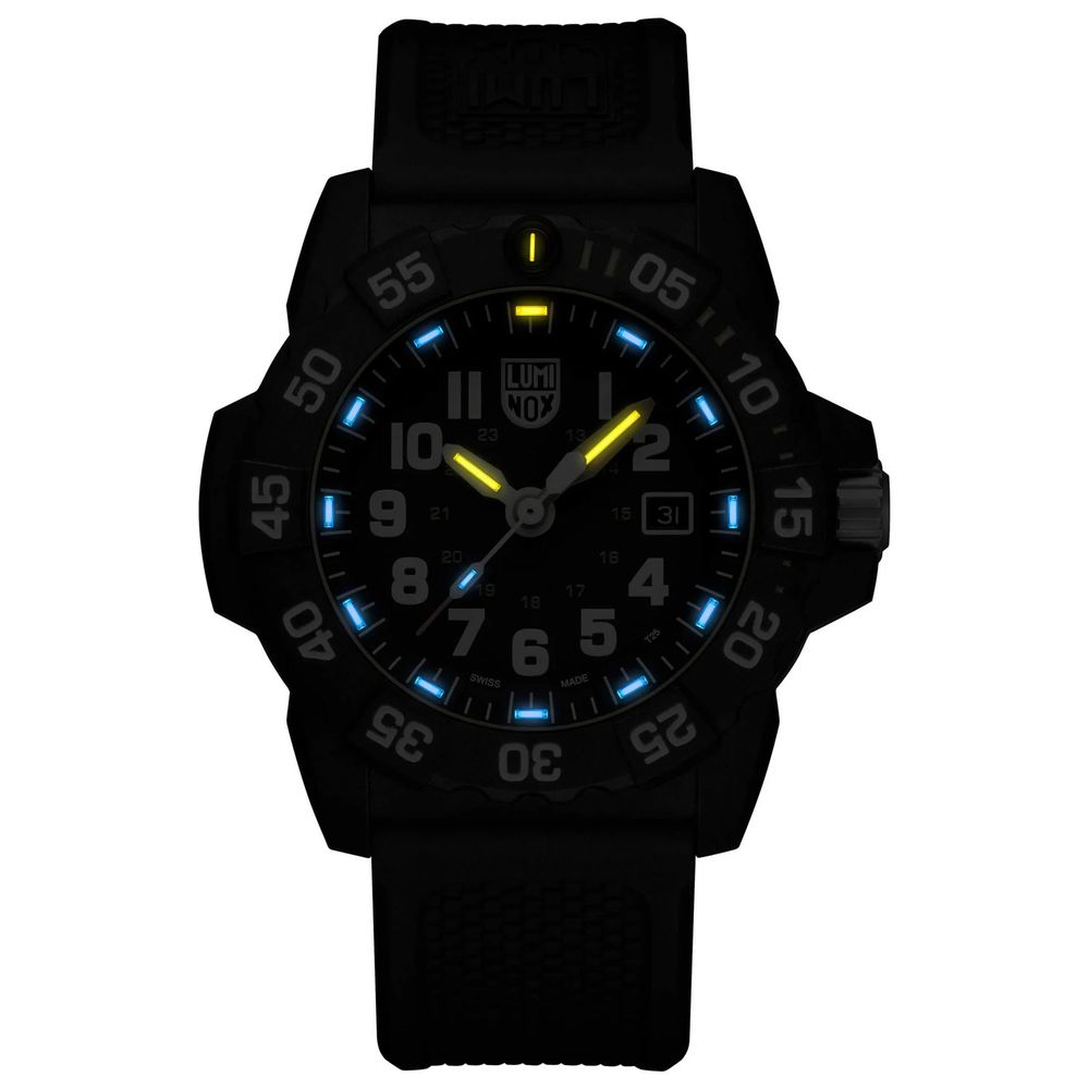 Black Rubber Sport Watch
