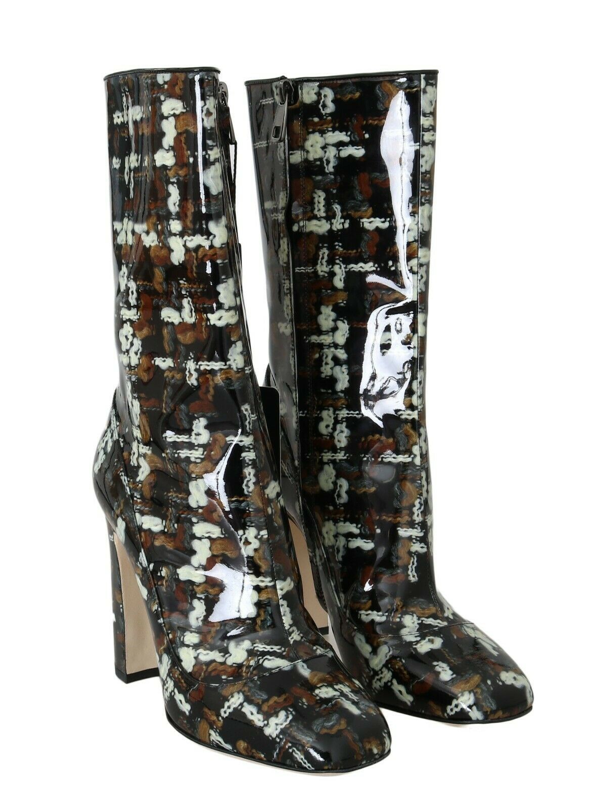 Chic Patterned Rainboots for Elegant Steps