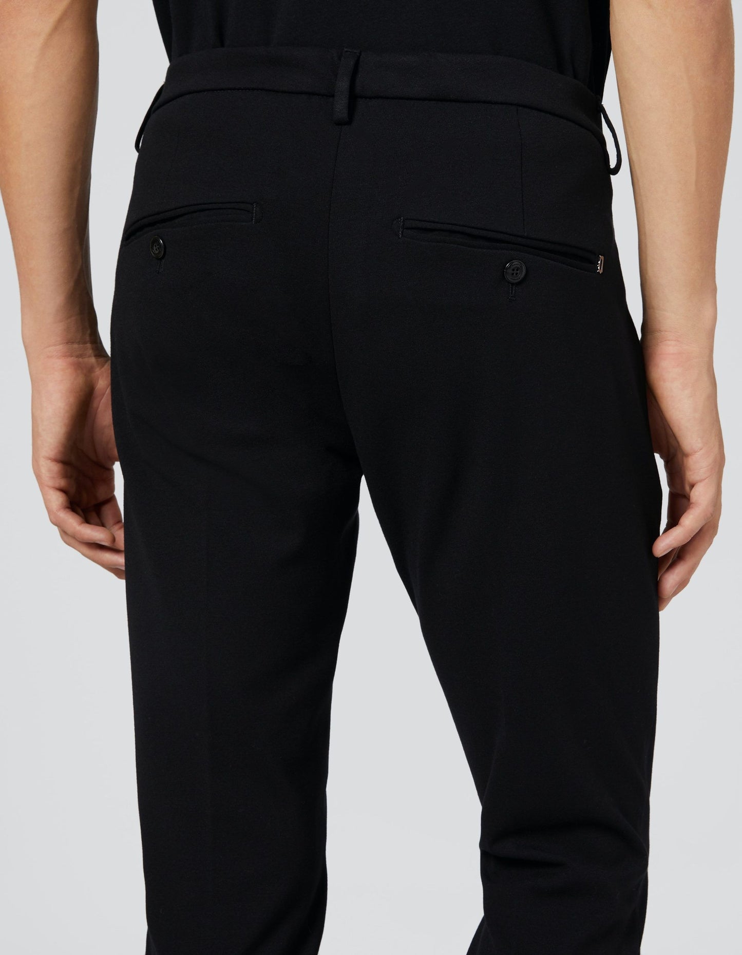 Elegant Slim Chino Trousers in Black