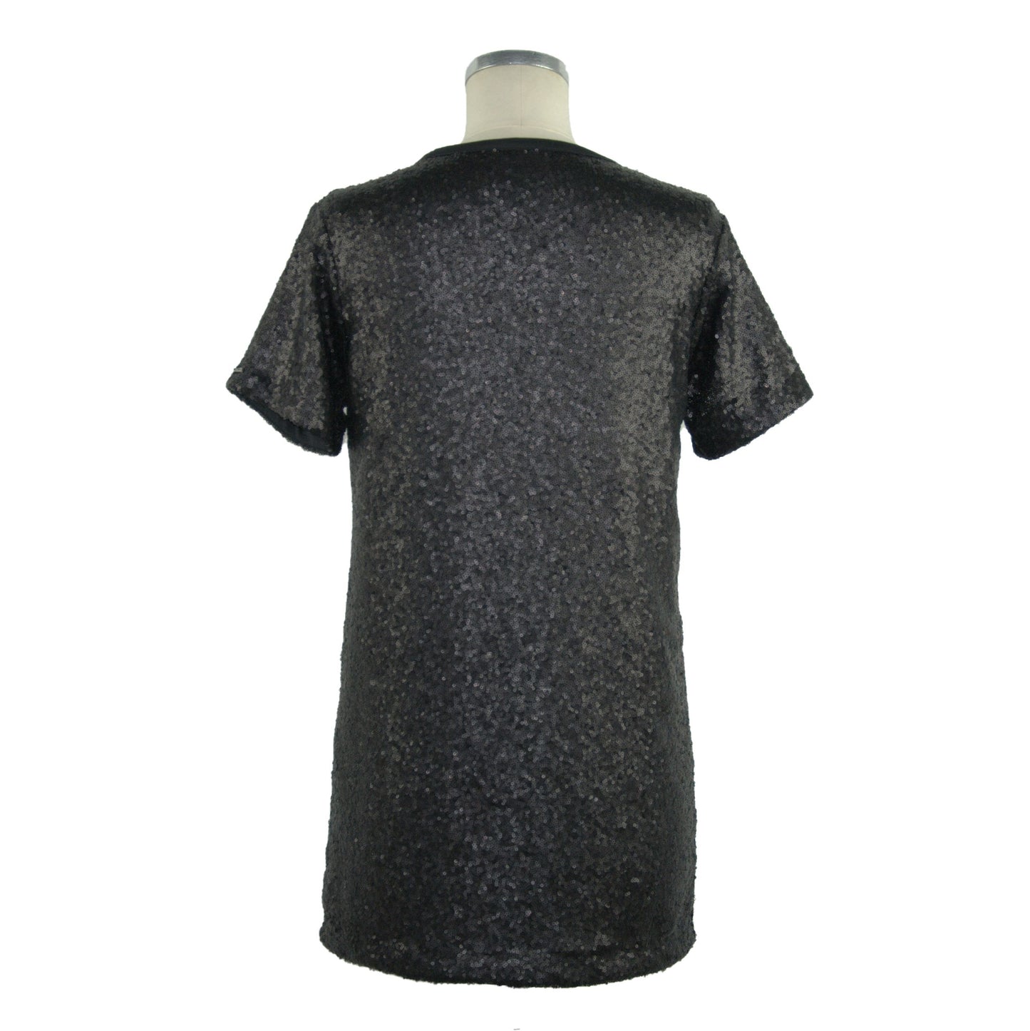 Chic Black Round Neck Tee for Her