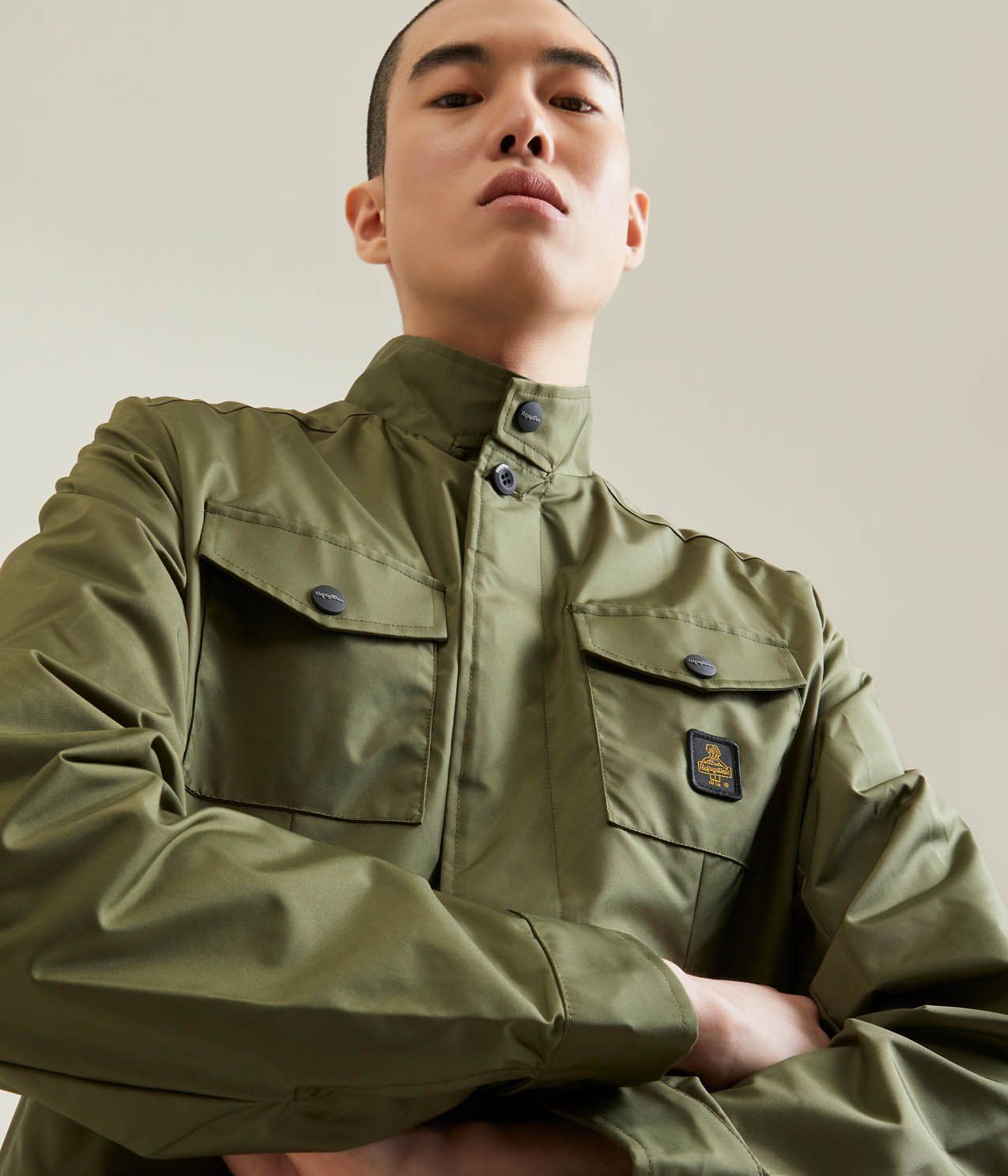 Crisp Nylon Four-Pocket Versatile Jacket