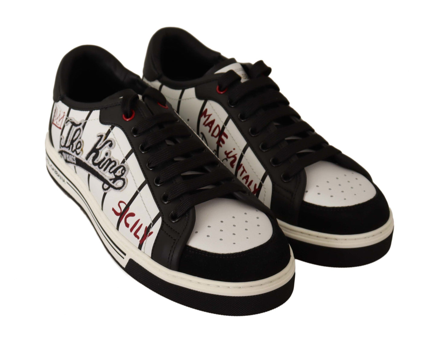 Elegant Graffiti Embroidered Low Top Sneakers