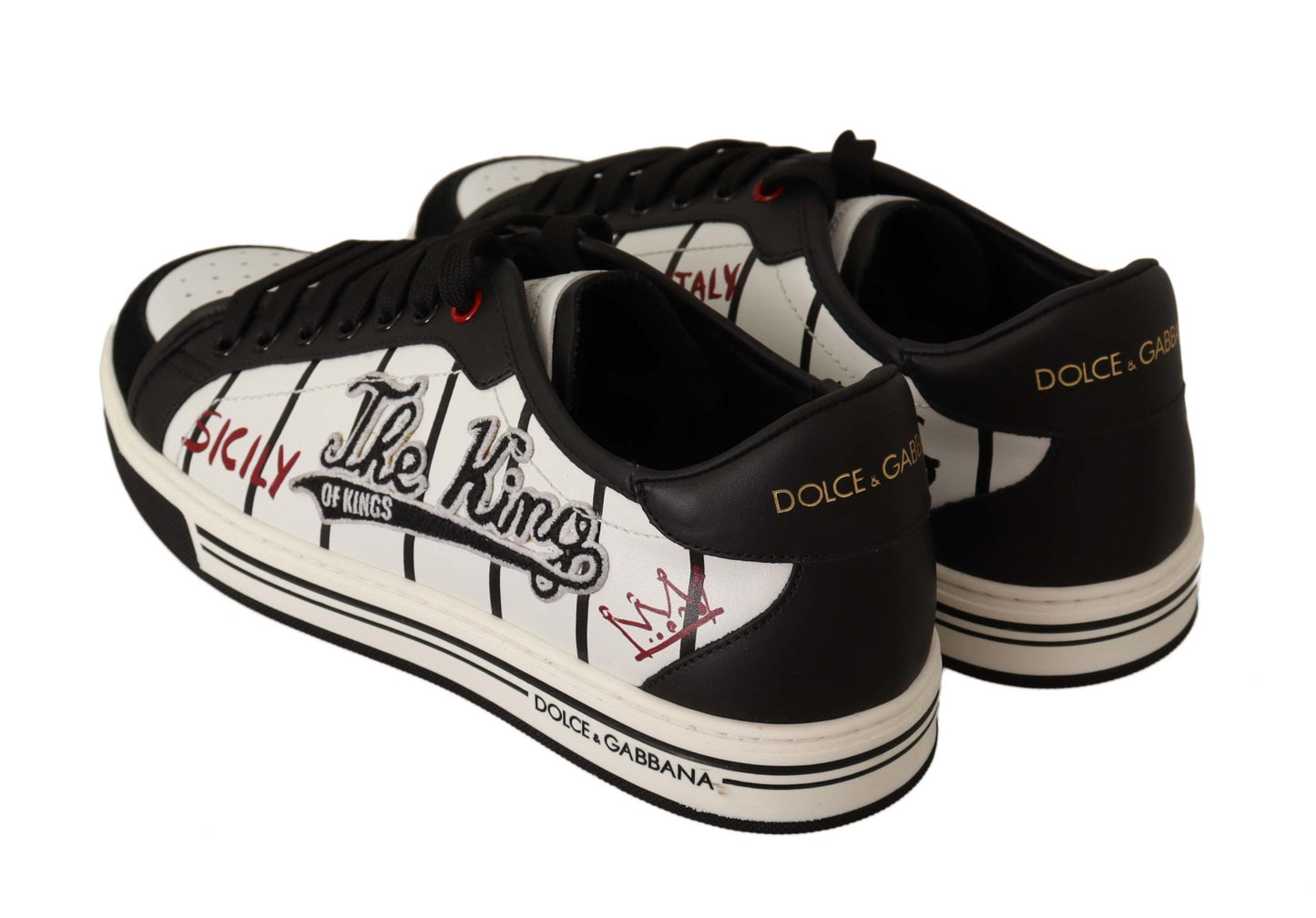 Elegant Graffiti Embroidered Low Top Sneakers