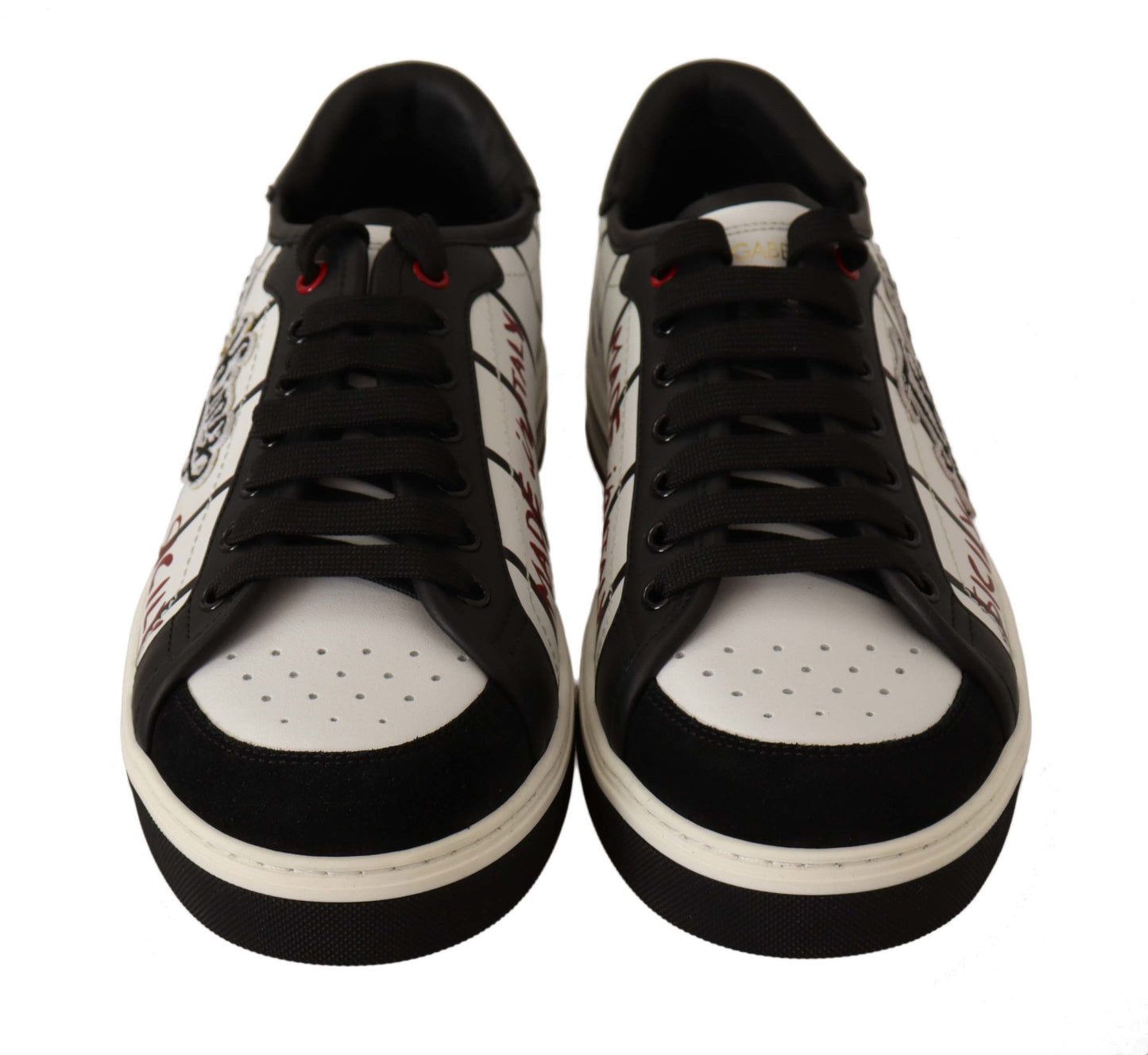 Elegant Graffiti Embroidered Low Top Sneakers