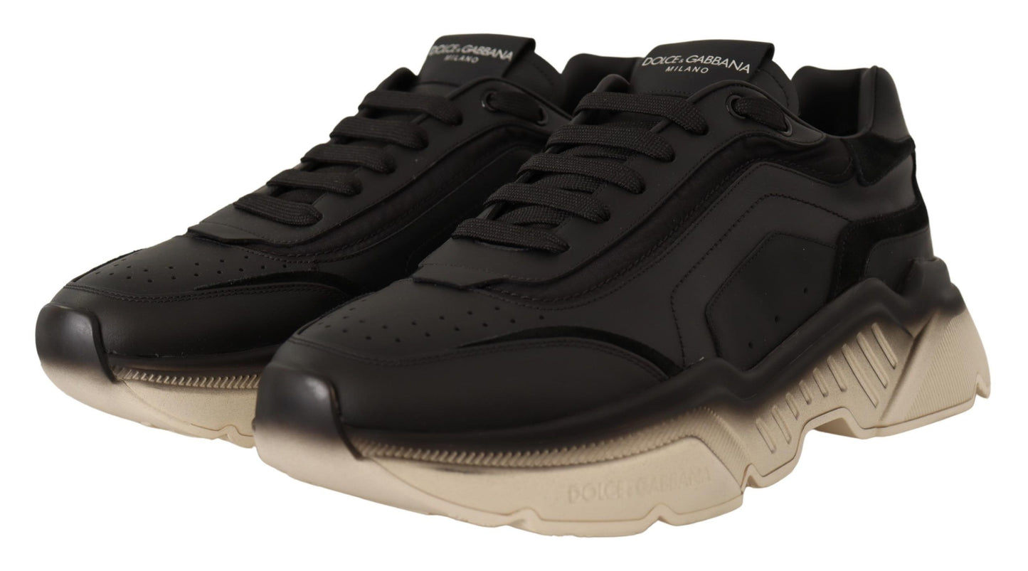 Elegant Daymaster Casual Sneakers in Black