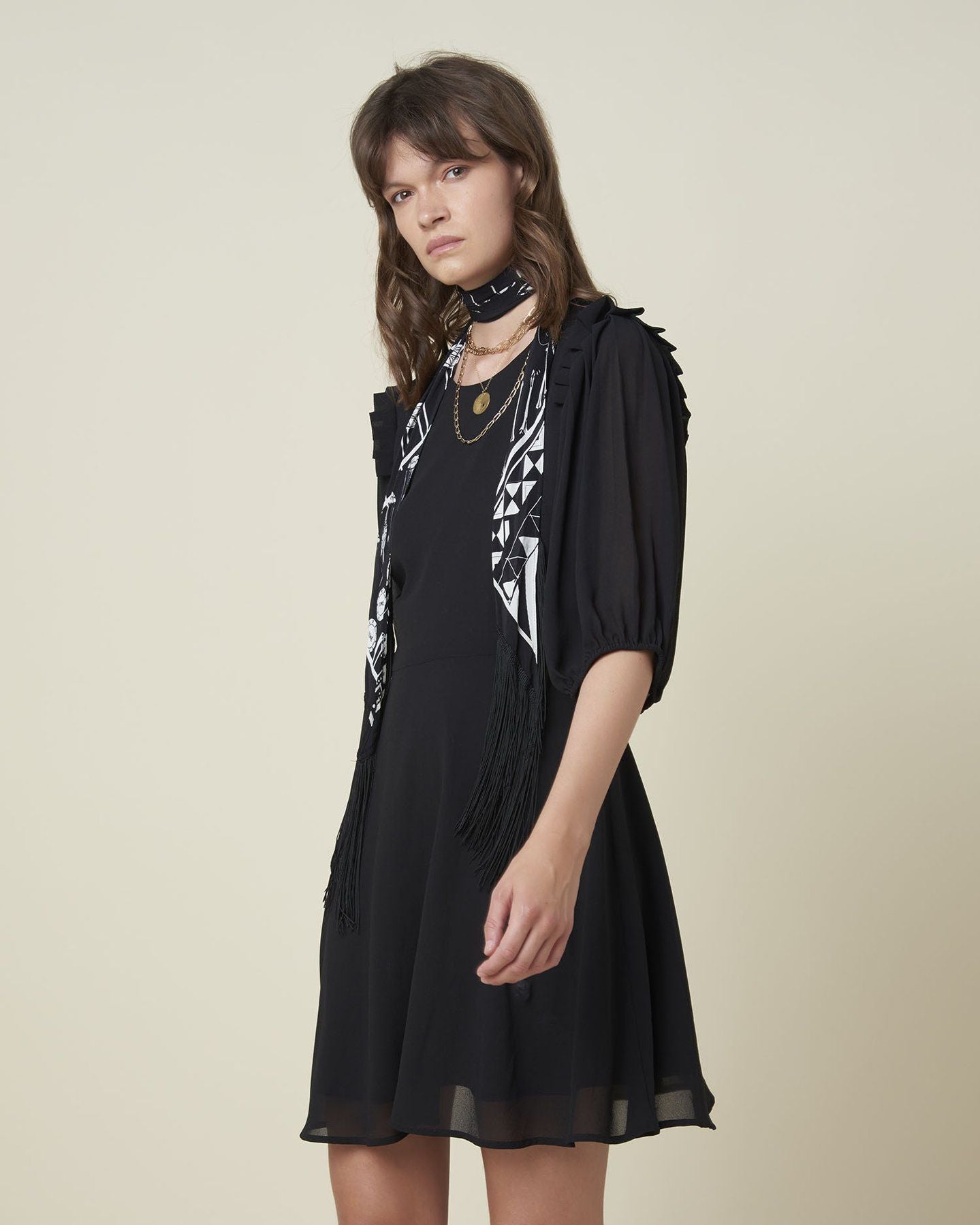 Elegant Black Tulle Knee-Length Dress