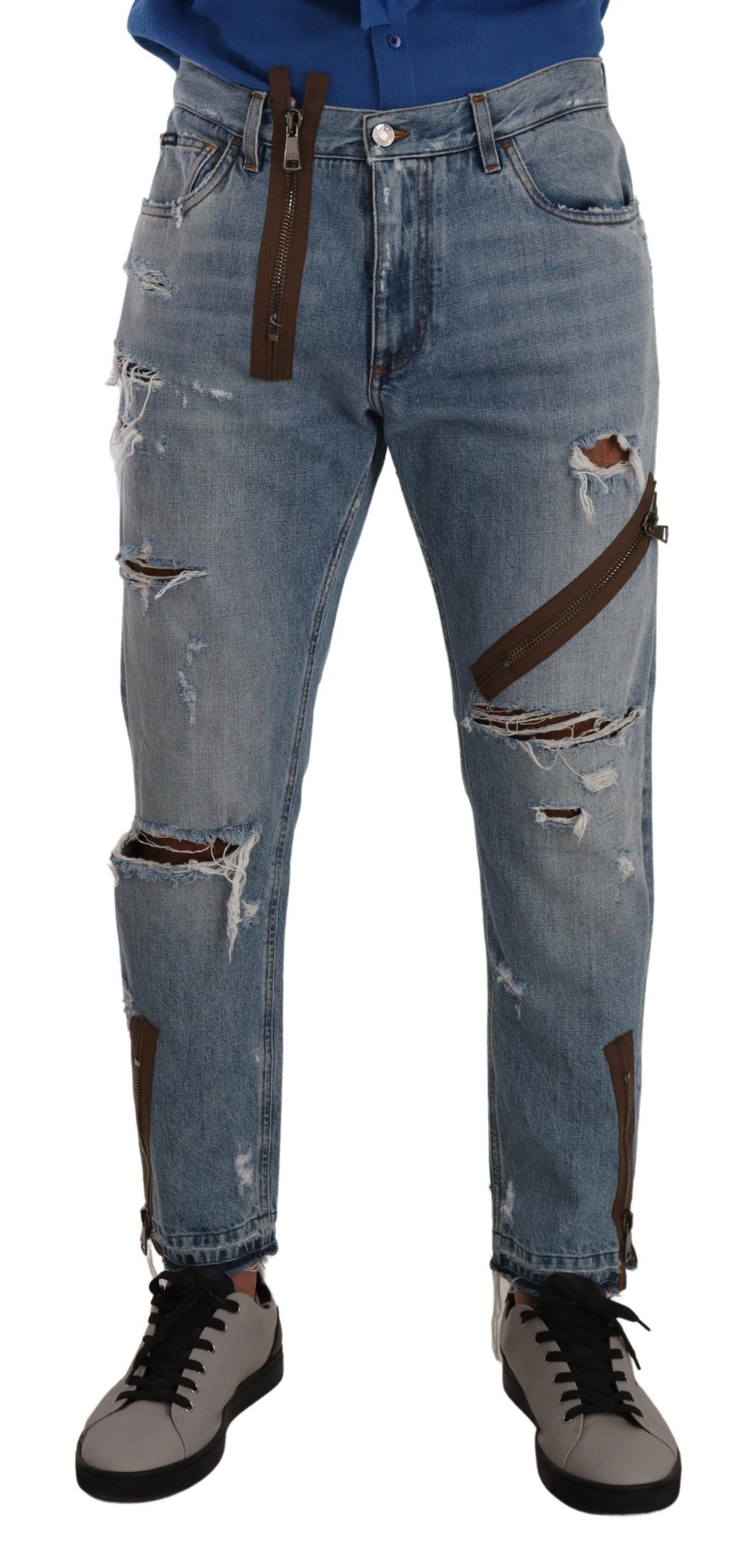Chic Light Blue Distressed Denim Jeans
