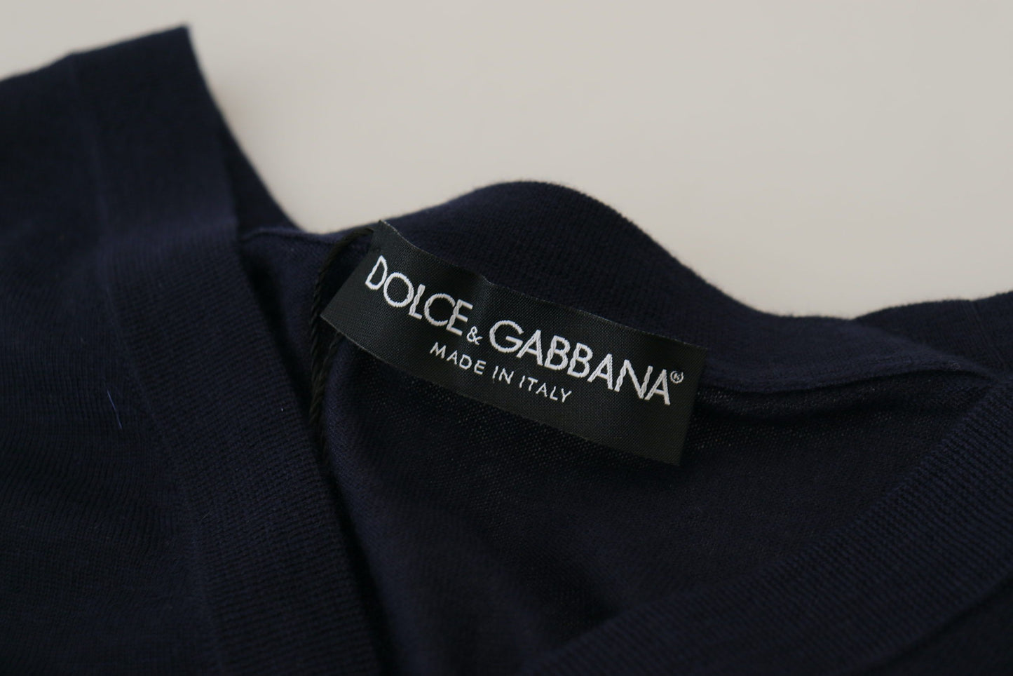 Elegant Dark Blue Cashmere Cardigan
