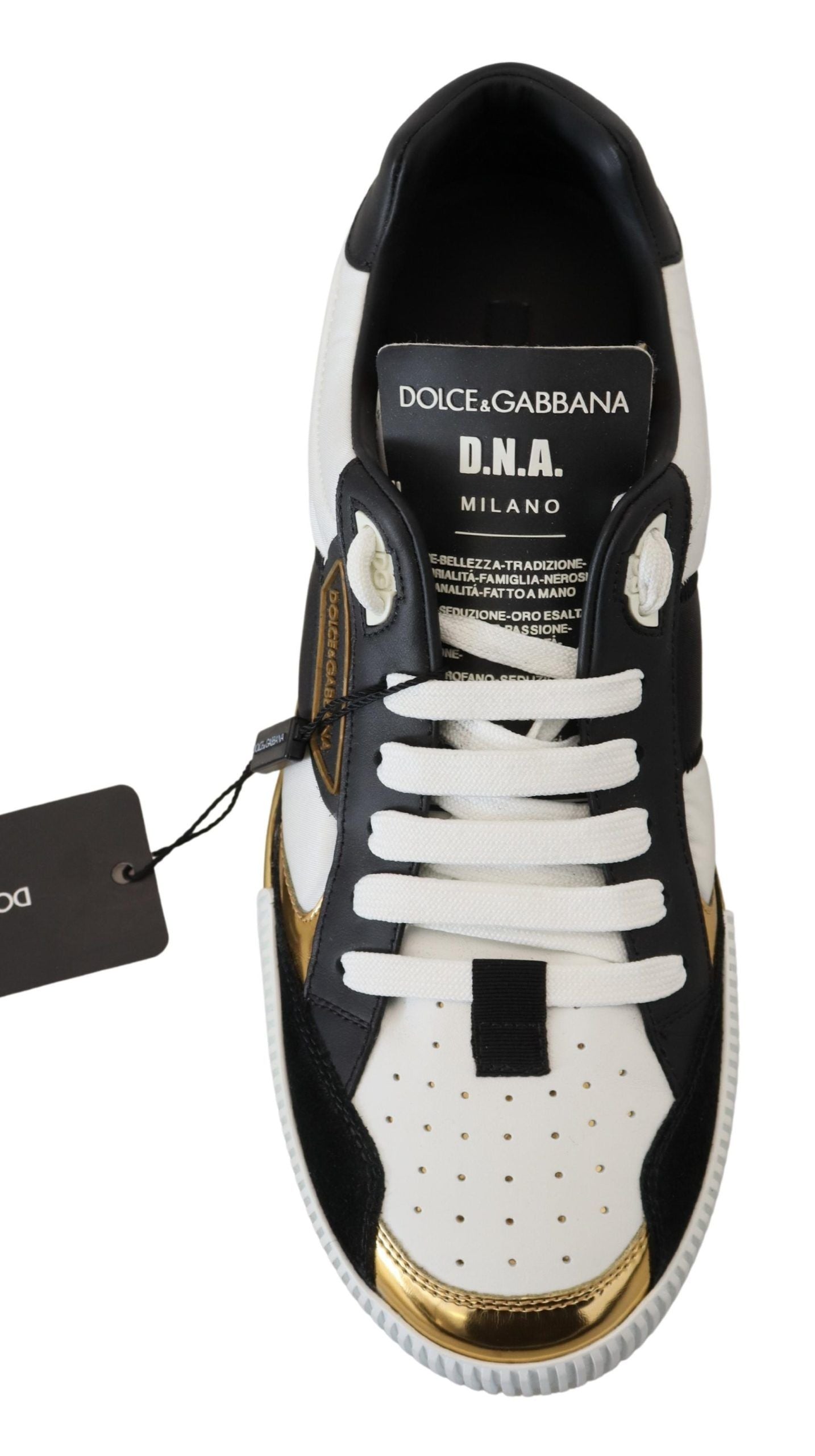 Elegant Low Top Fashion Sneakers