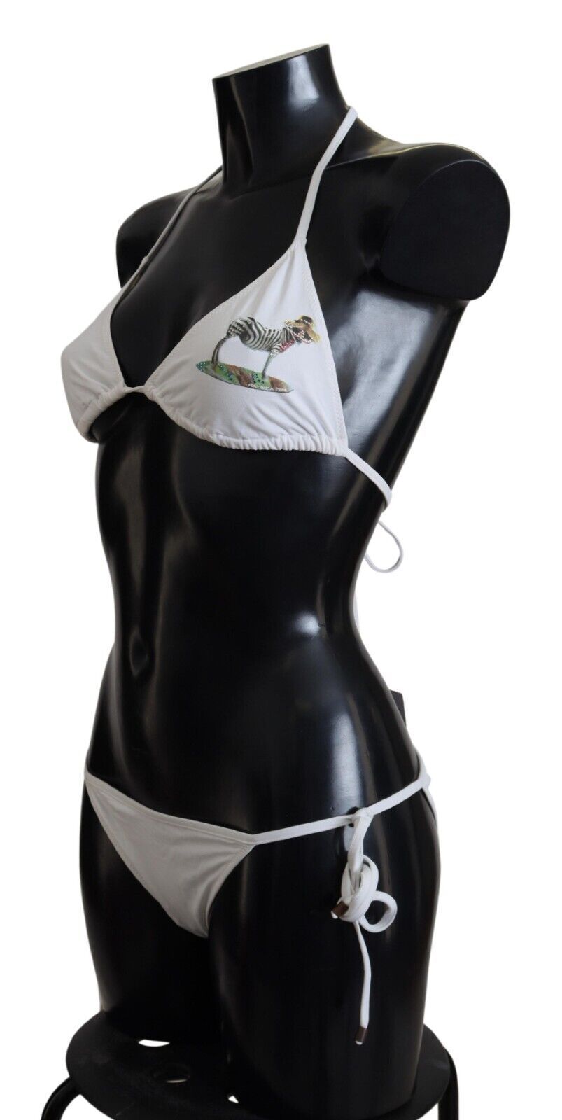 Elegant White Two-Piece Swimwear Bikini
