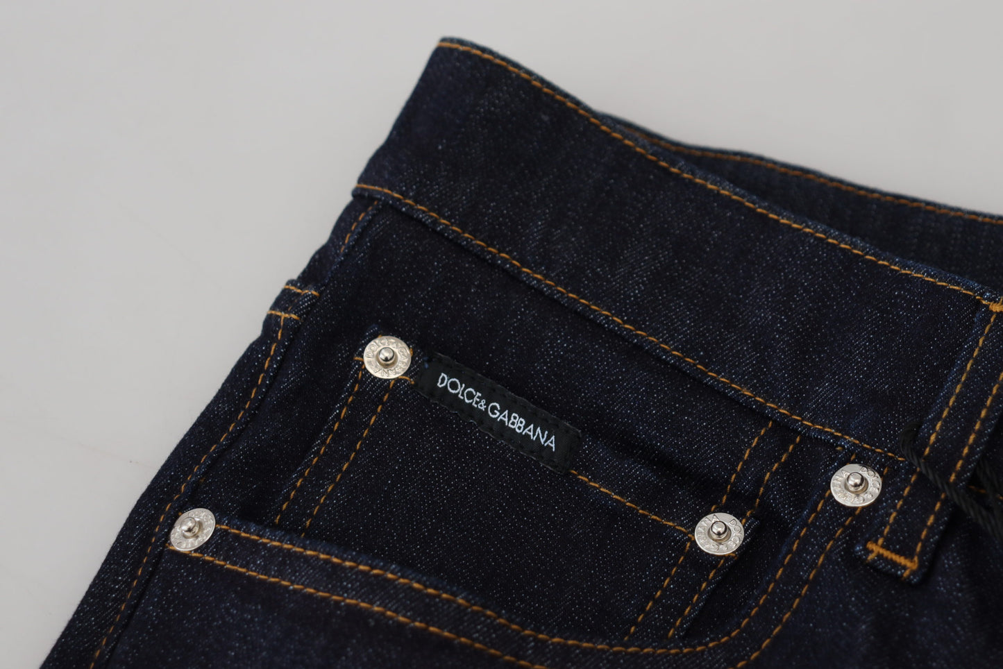 Elegant Italian MainLine Denim Jeans