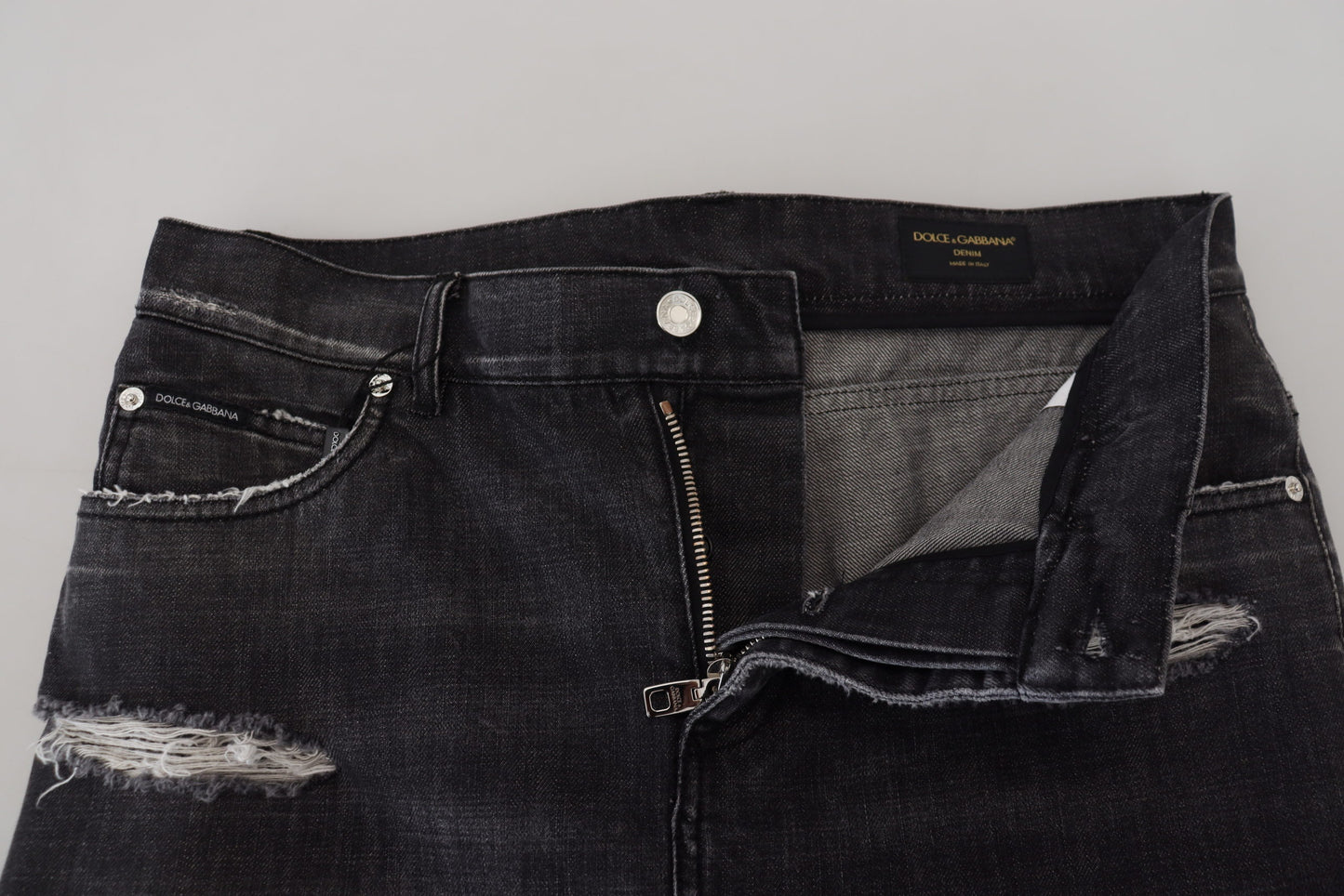 Chic Gray Fashion Denim for the Modern Man