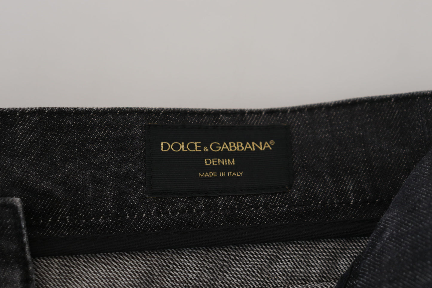 Chic Gray Fashion Denim for the Modern Man