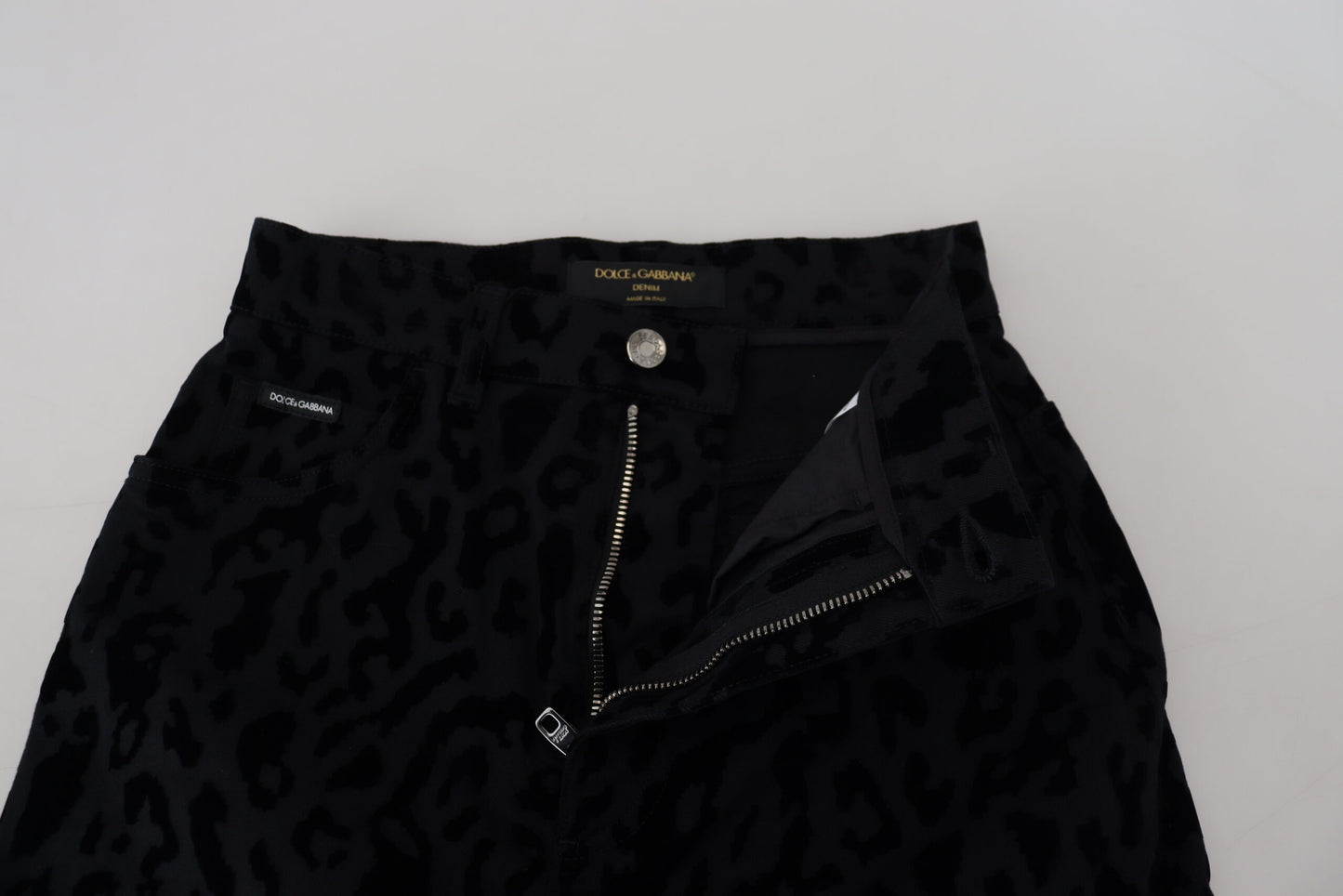 Chic High-Waist Denim Mini Skirt