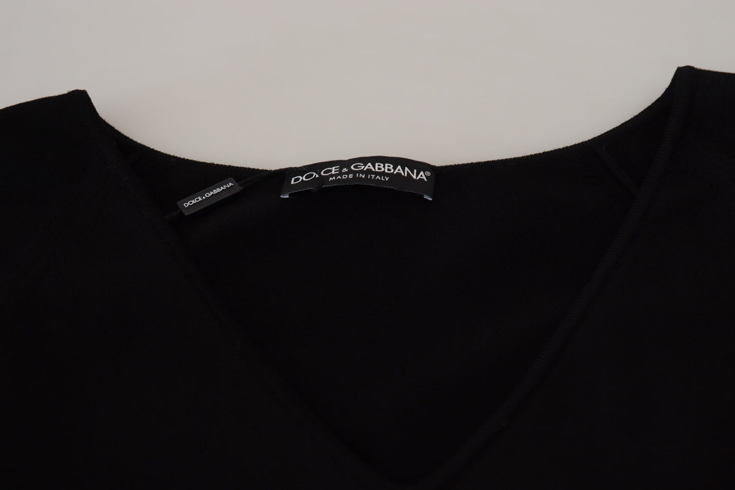 Elegant V-Neck Black Pullover Sweater