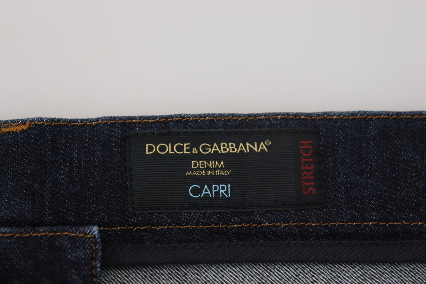 Elegant Capri Denim Jeans