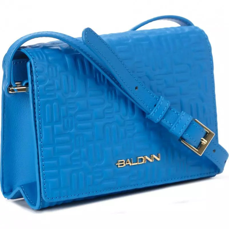 Chic Calfskin Crossbody Elegance