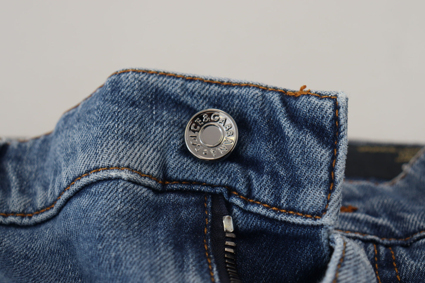 Chic Skinny Jeans in Luxe Blue