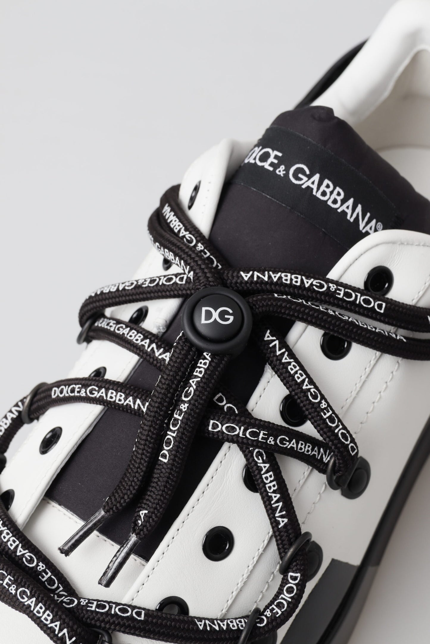 Elegant Portofino Leather Low Top Sneakers