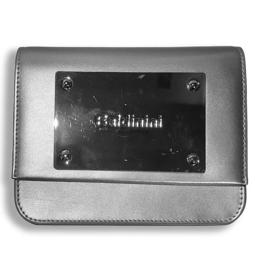 Chic Silver Calfskin Shoulder Bag