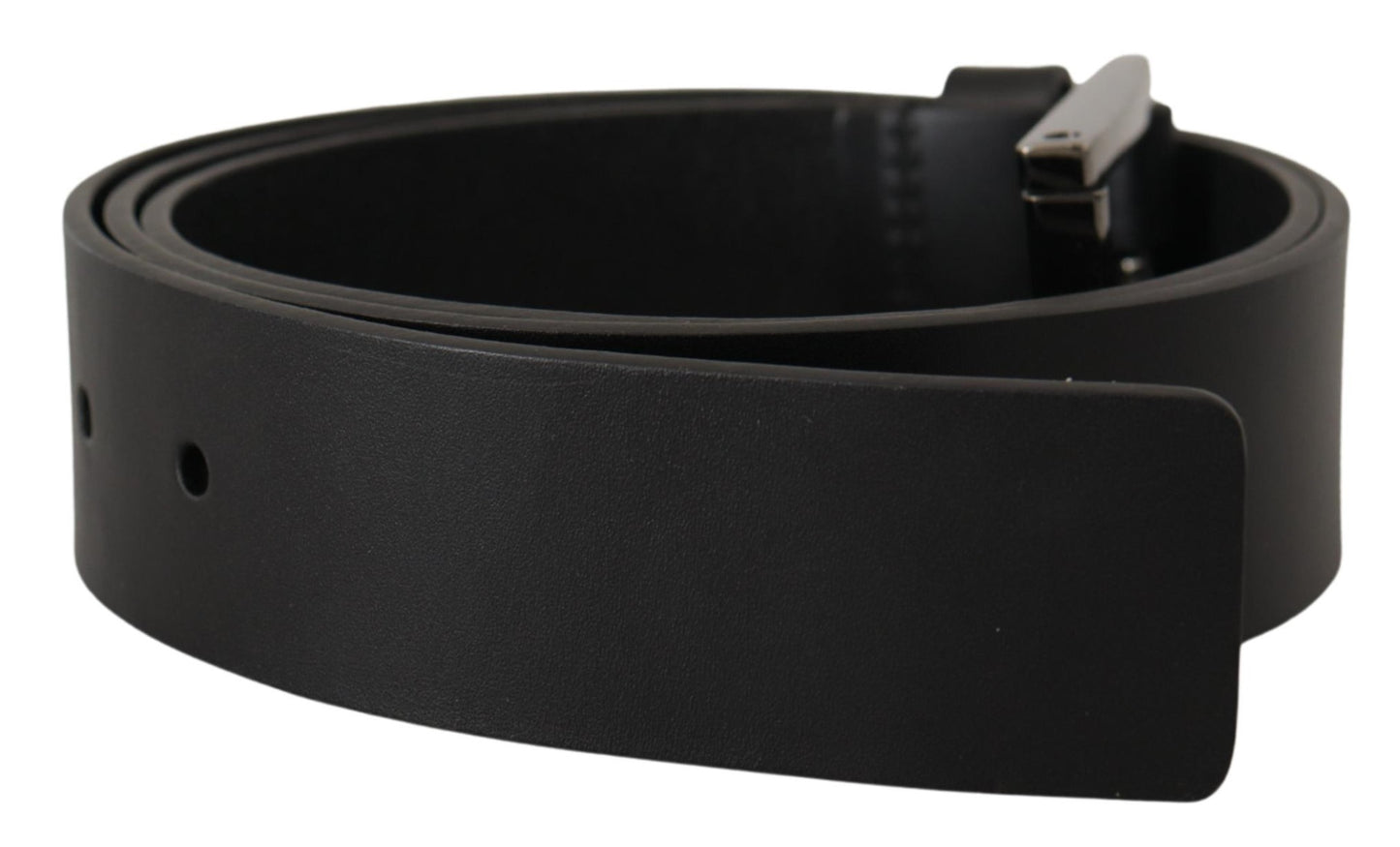 Elegant Black Leather Belt with Metal Buckle