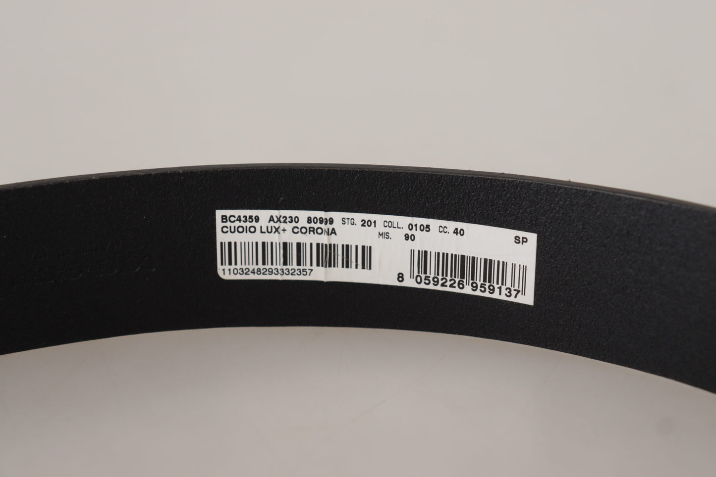 Elegant Black Leather Belt with Metal Buckle