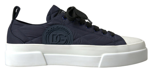 Chic Blue Casual Sneakers for the Stylish Man