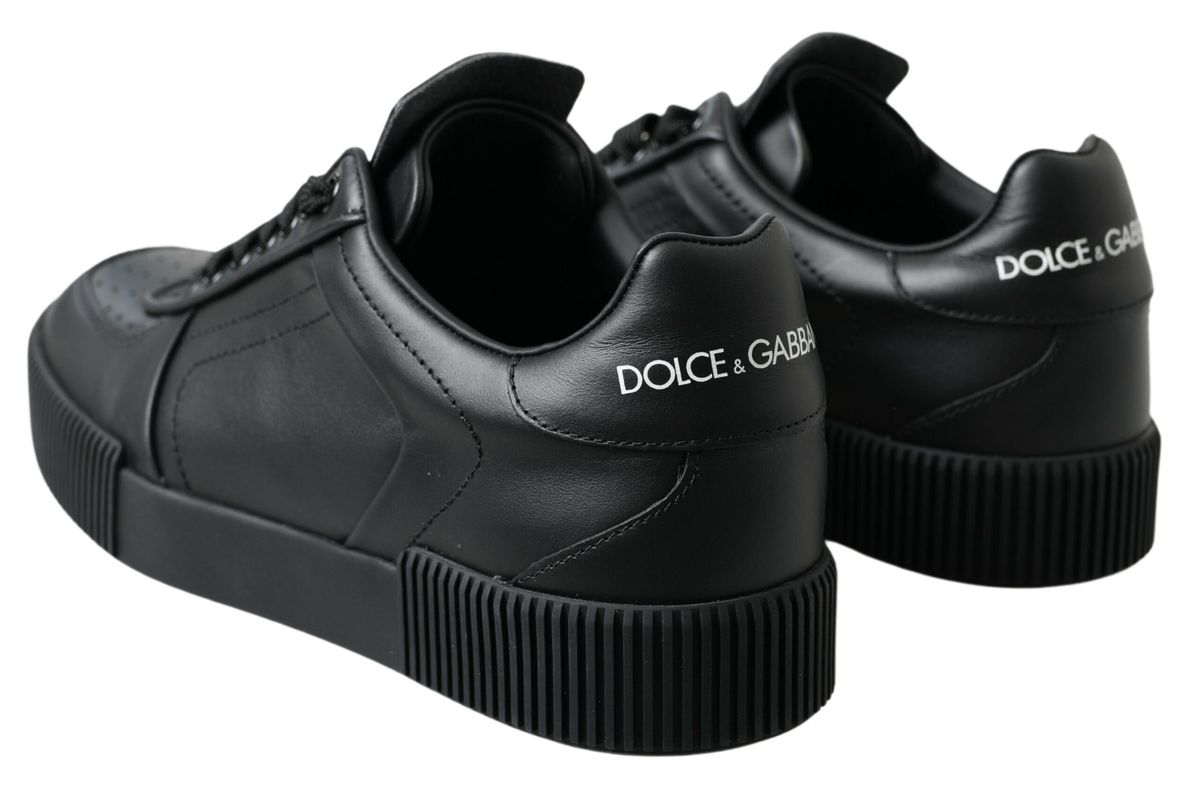 Elegant Black Leather Low Top Sneakers