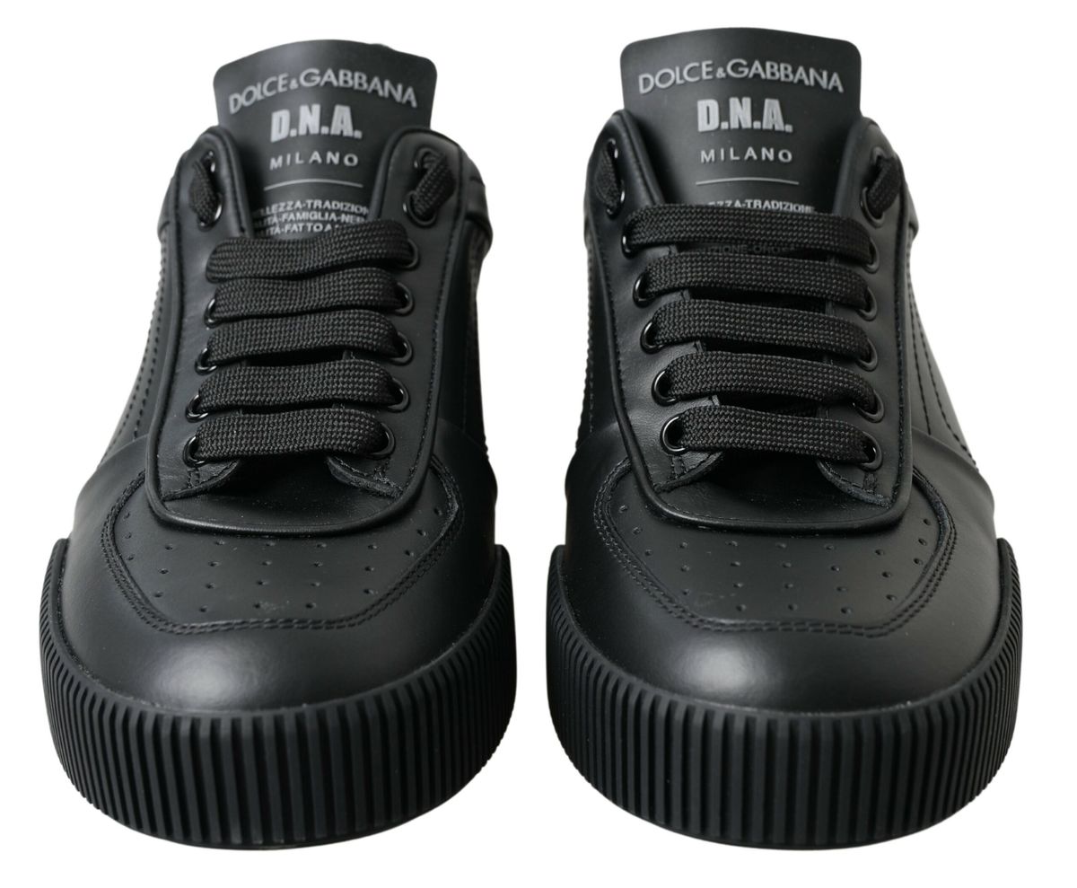 Elegant Black Leather Low Top Sneakers