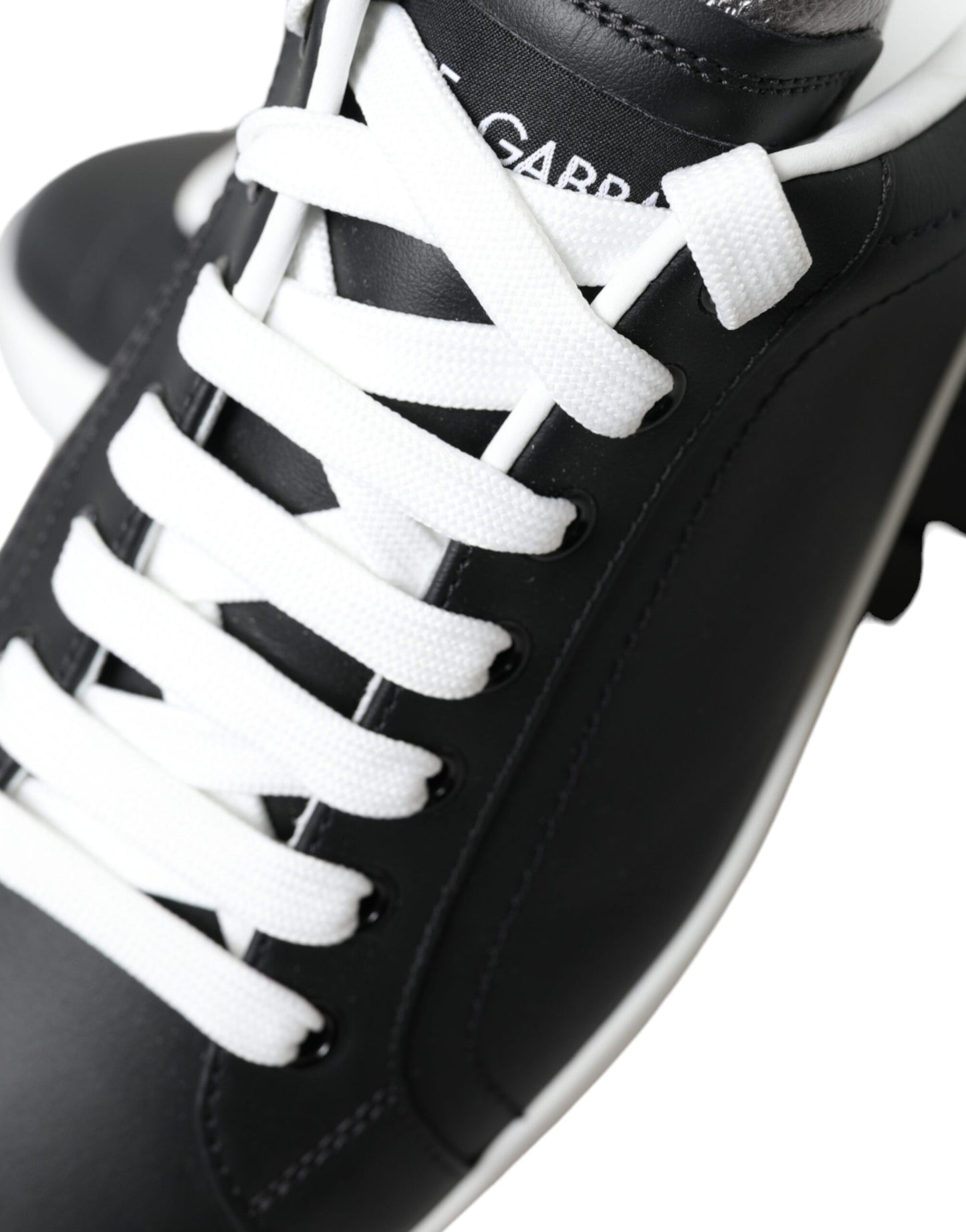 Elegant Black and White Leather Low-Top Sneakers