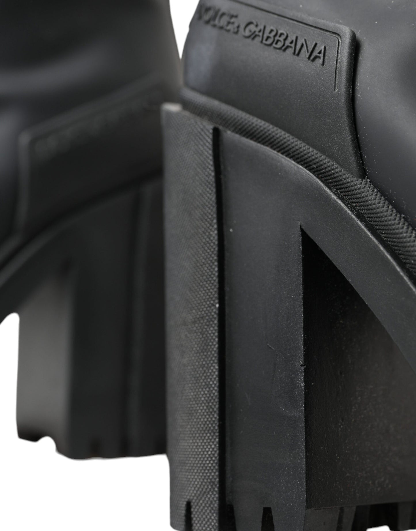 Elegant Black Leather Hi-Trekking Boots