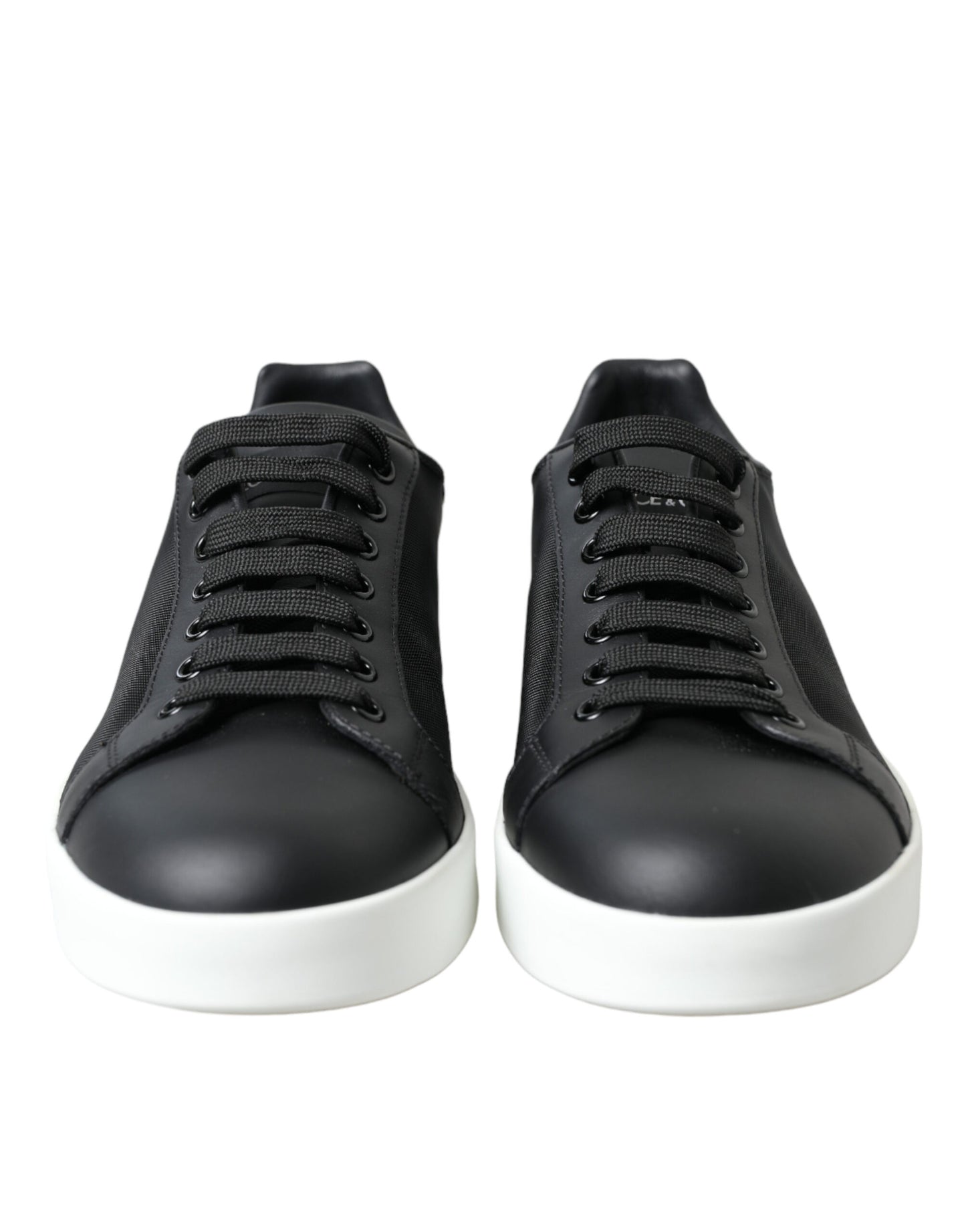 Elegant Black and White Low-Top Sneakers
