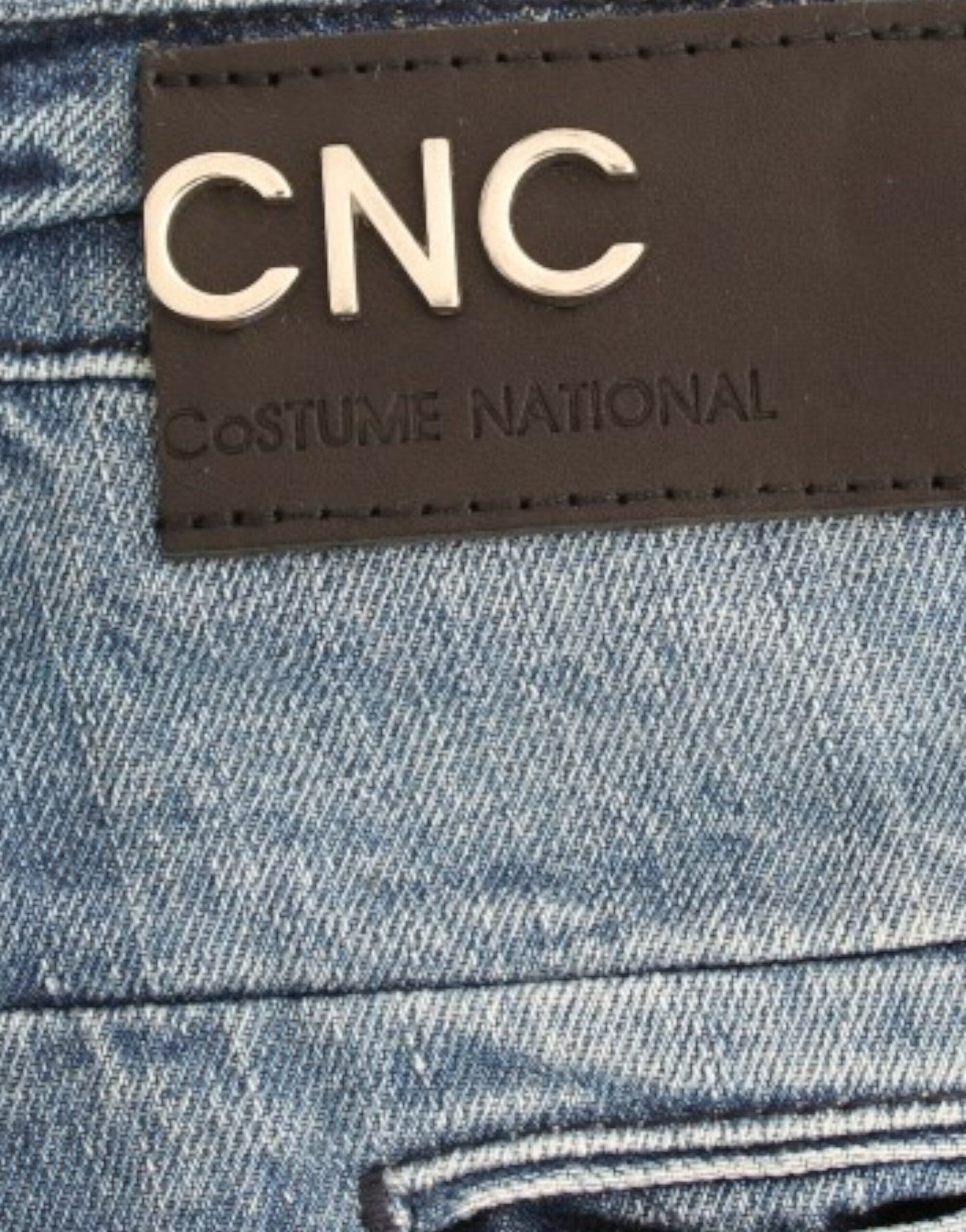 Chic Distressed Boyfriend Jeans