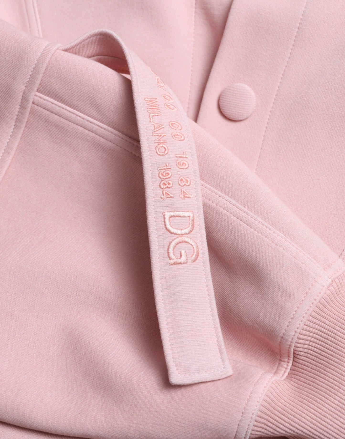 Elegant Pink Pullover Sweater with Hood