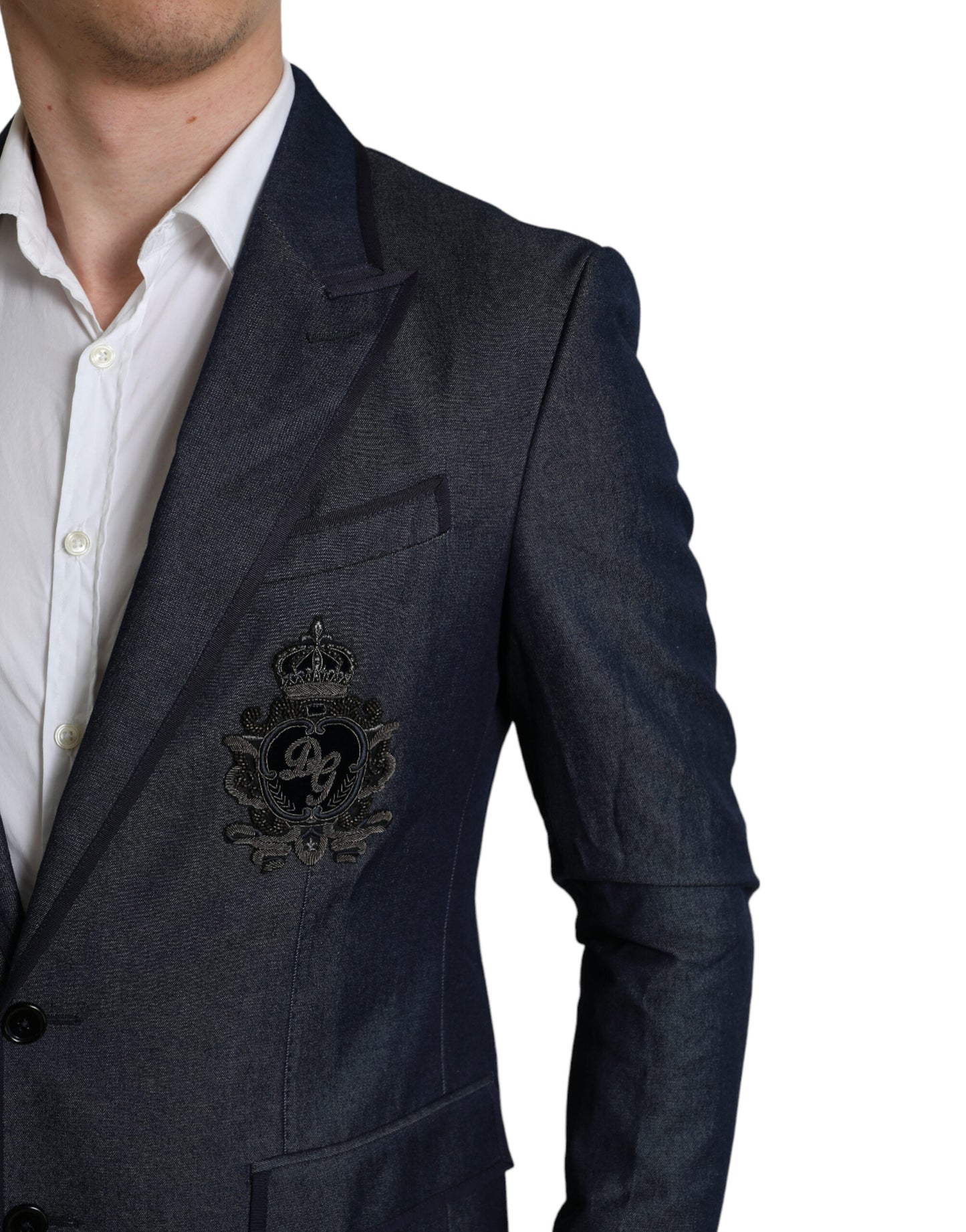 Elegant Slim Fit Peak Lapel Blazer