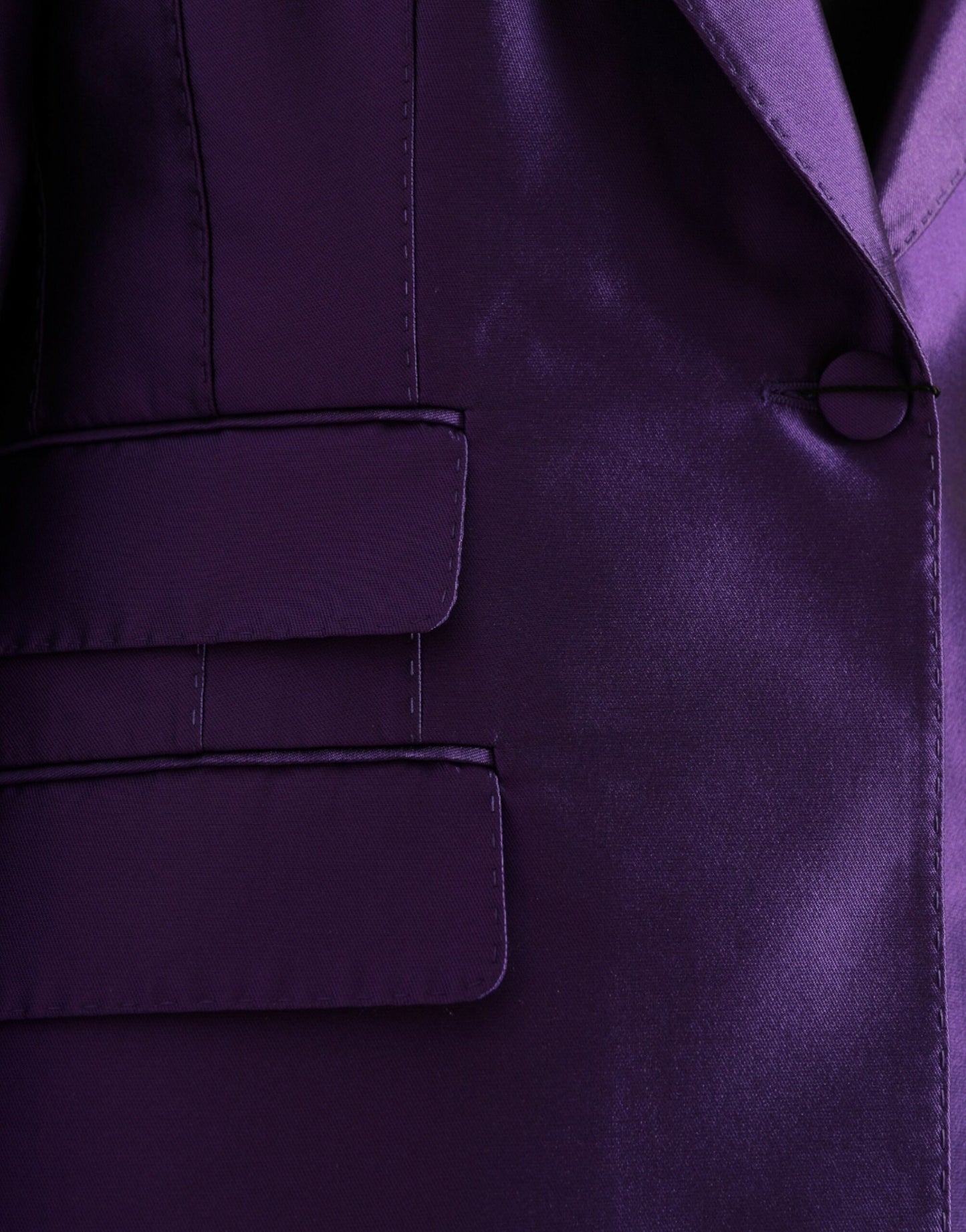 Elegant Purple Silk Single Breasted Suit