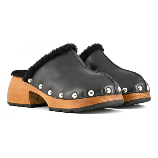 Elegant Black Leather Clogs with Faux Fur Trim