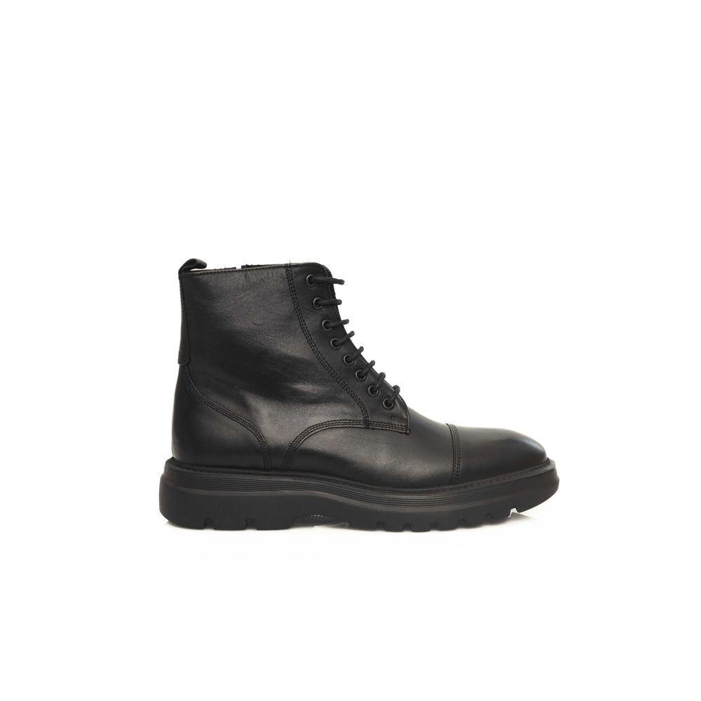 Black Cowhide Boot