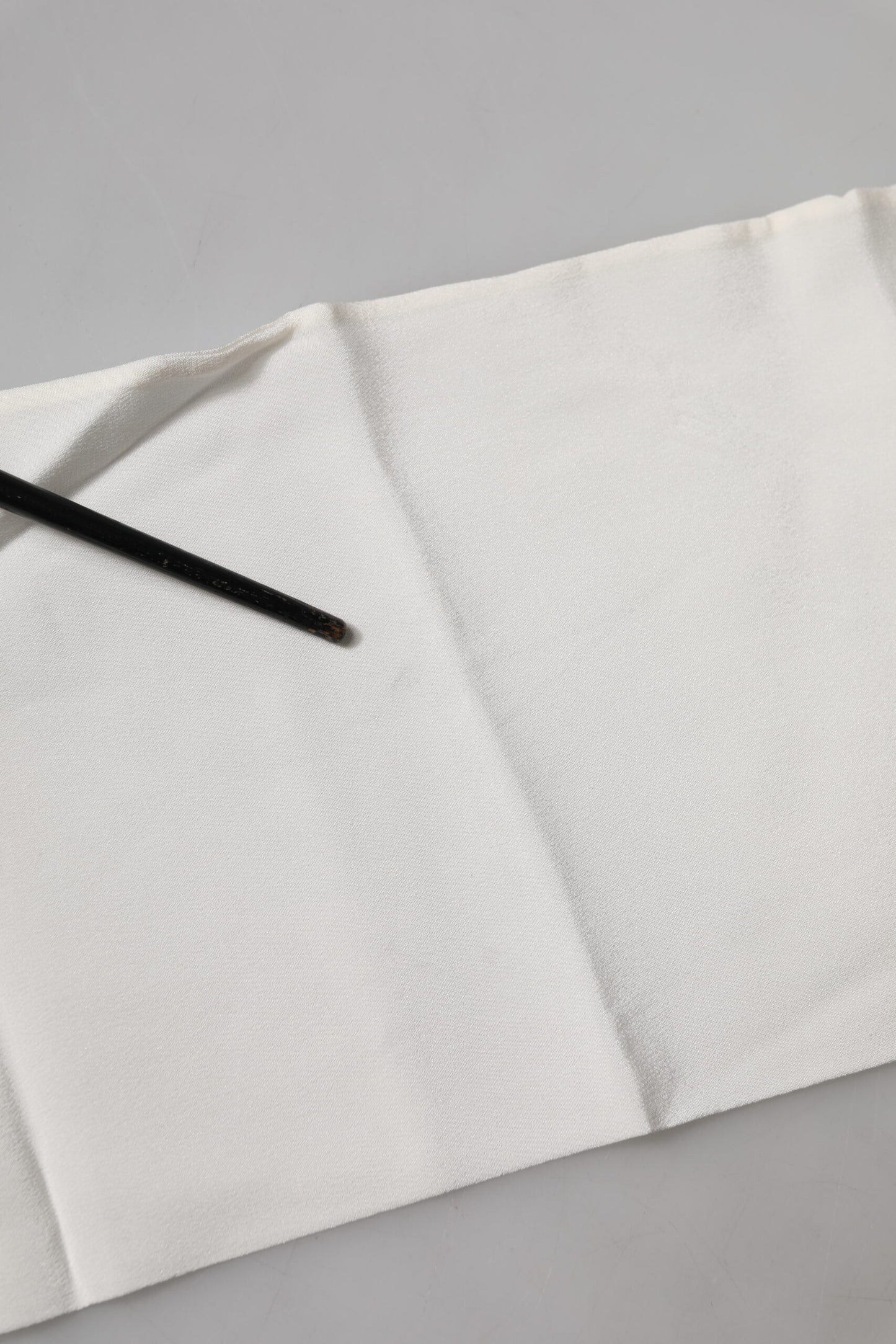 White Silk Fringes Neck Wrap Foulard Scarf