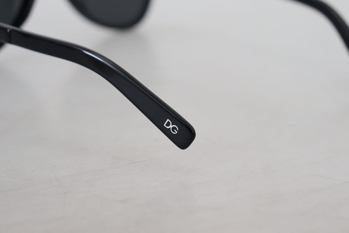 Chic Unisex Grey Lens Shades