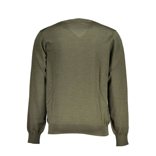 Emerald V-Neck Wool Sweater - Timeless Elegance