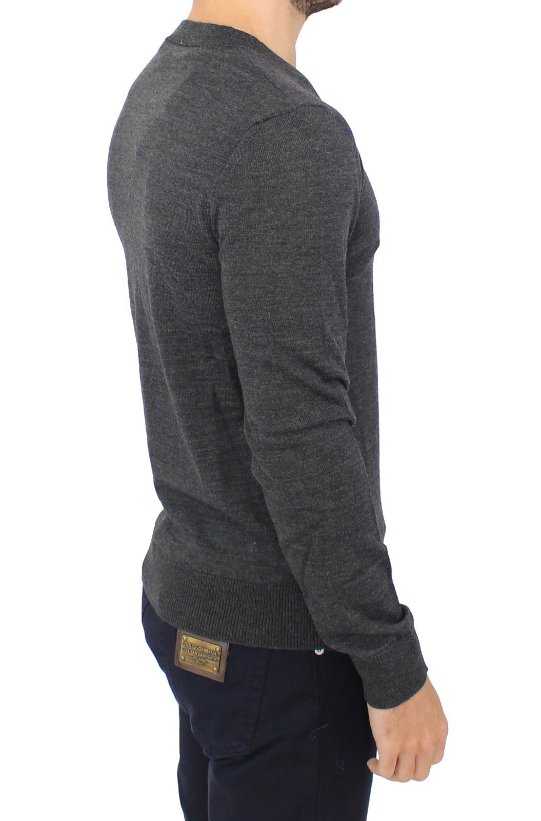 Chic Gray V-Neck Wool Blend Pullover Sweater