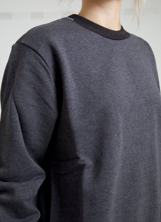 Elegant Dark Gray Crew Neck Sweater