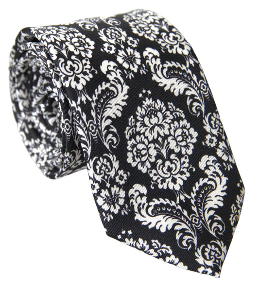 Exclusive Silk Bowtie in Black and White