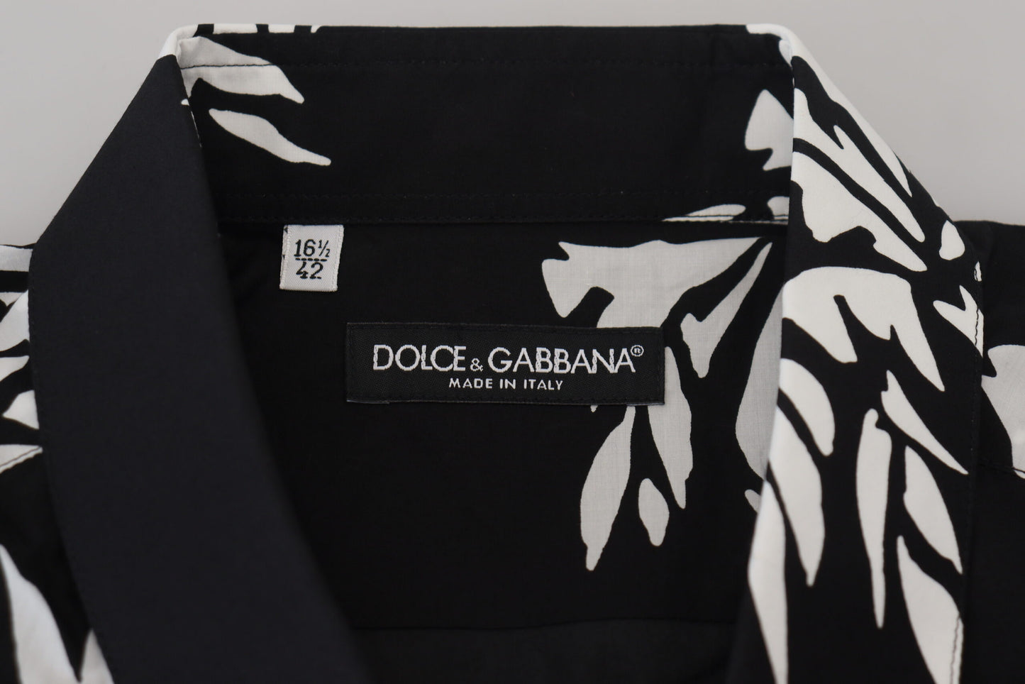 Elegant Black Palm Tree Print Casual Shirt