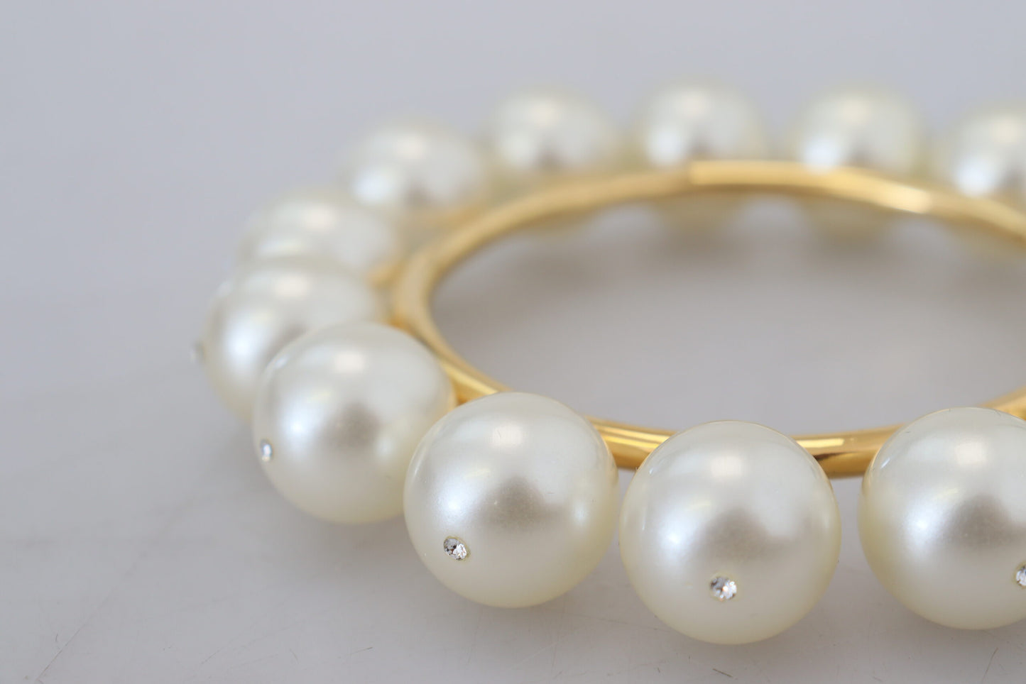 Chic Gold-Tone Faux Pearl Bangle